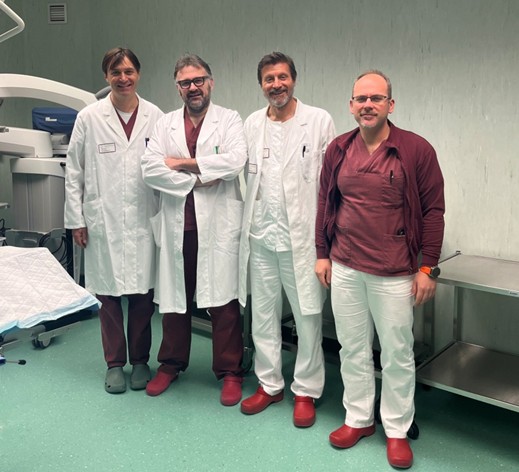 Ricostruzione dell’uretere con tessuto della bocca e chirurgia robotica 