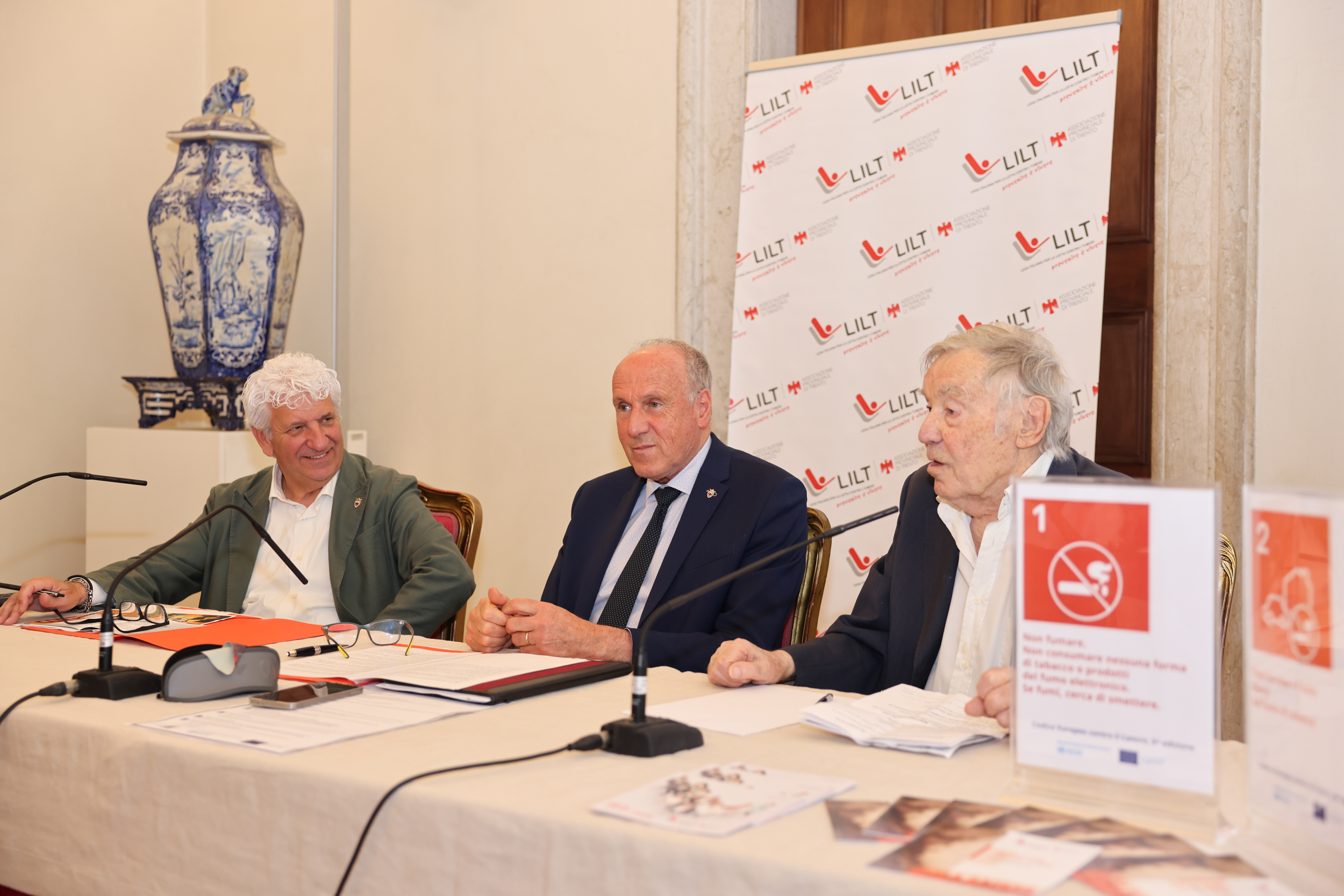 Fumo e prevenzione: Tonina all'assemblea LILT
