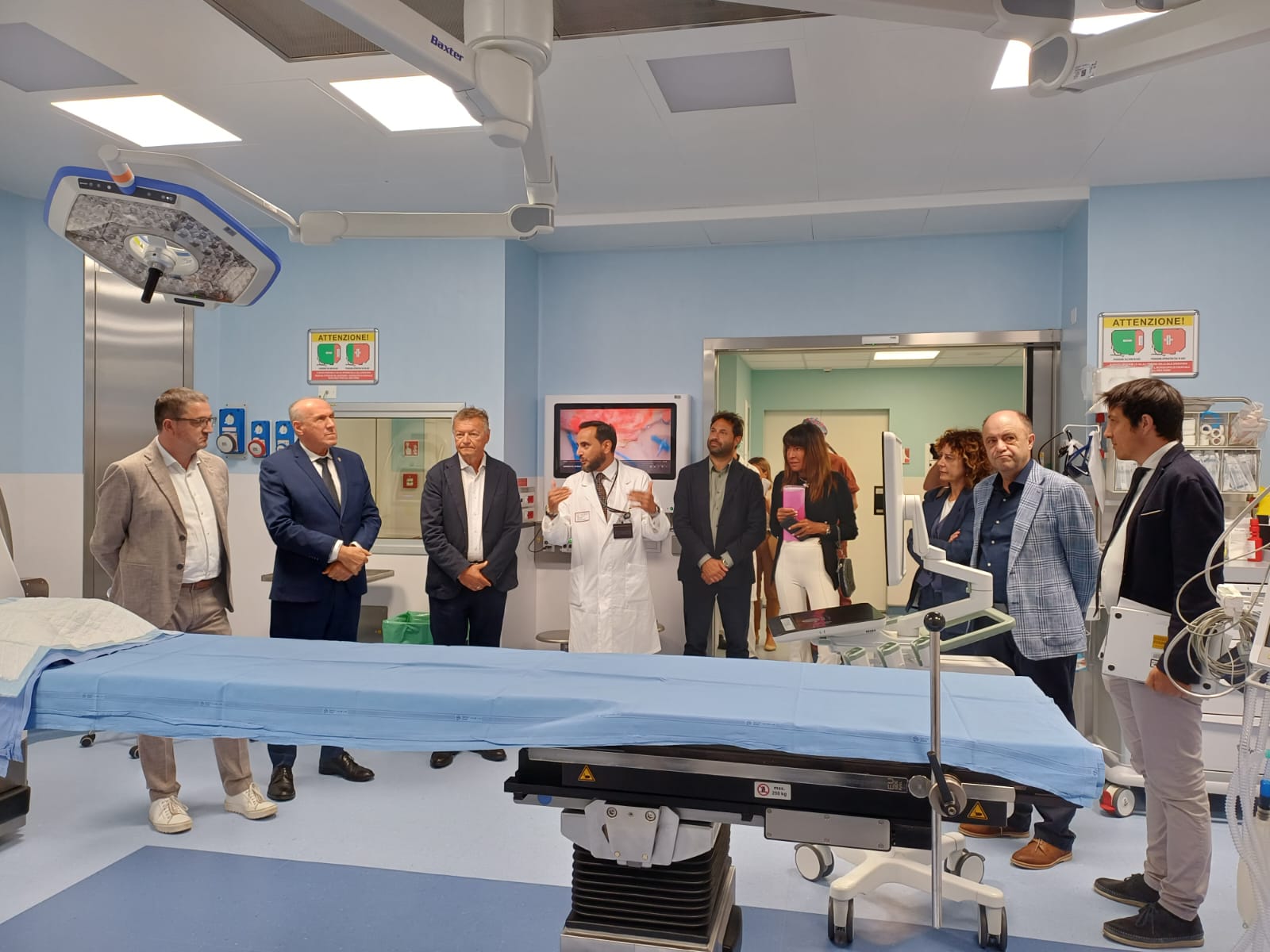 Sarubbo illustra la nuova sala operatoria neurochirurgica