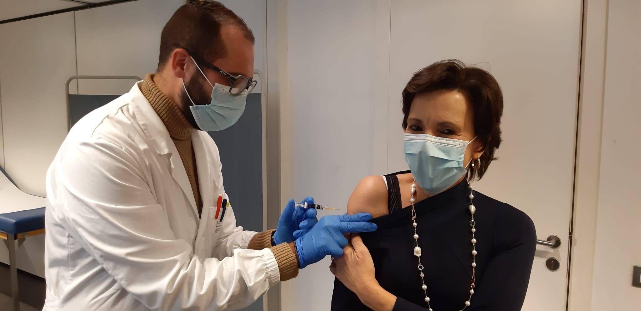 Immagine: vaccinazione antinfluenzale zuccali.jpeg Creative Commons Attributon–ShareAlike 4.0 International (CC BY-SA 4.0)