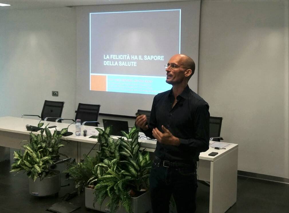 Immagine: Professor Fontana.jpg Creative Commons Attributon–ShareAlike 4.0 International (CC BY-SA 4.0)