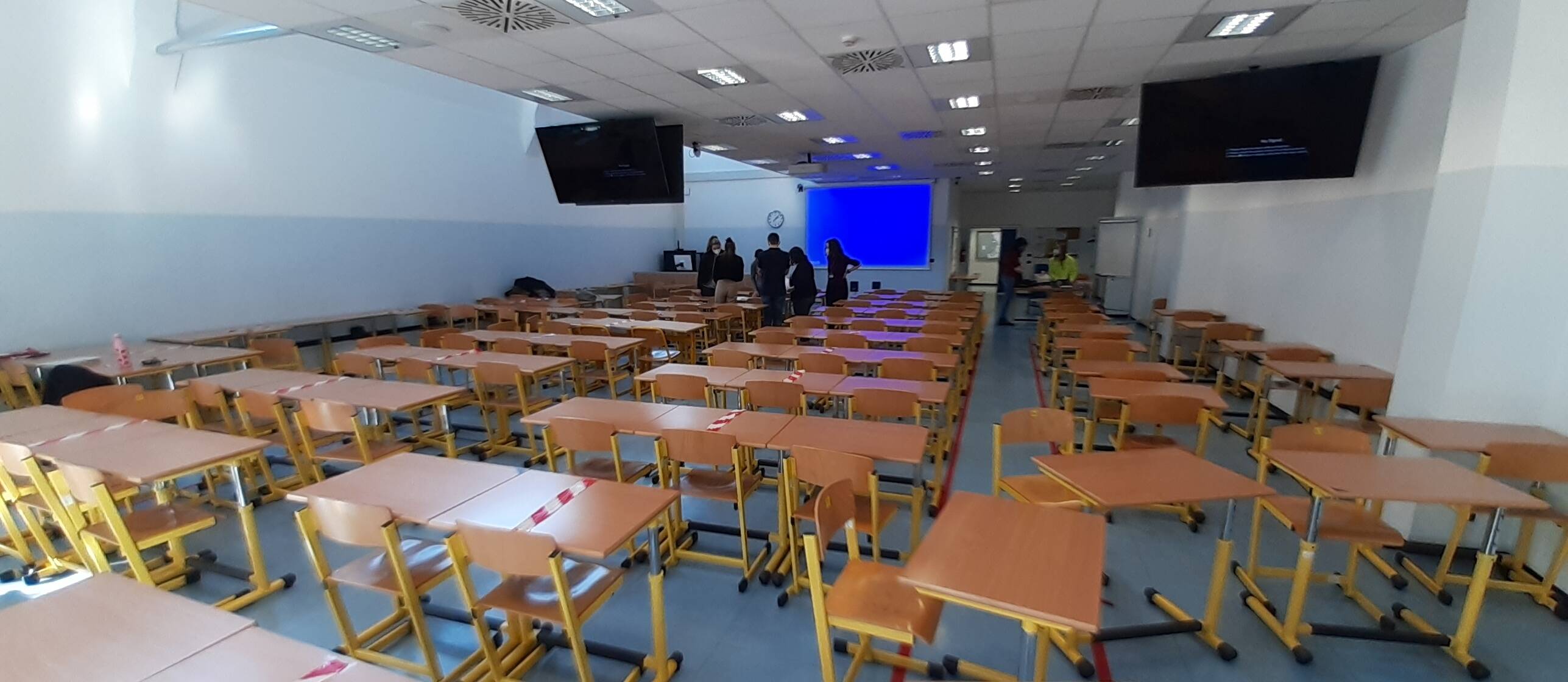 Immagine: polo professioni sanitarie3.jpeg Creative Commons Attributon–ShareAlike 4.0 International (CC BY-SA 4.0)