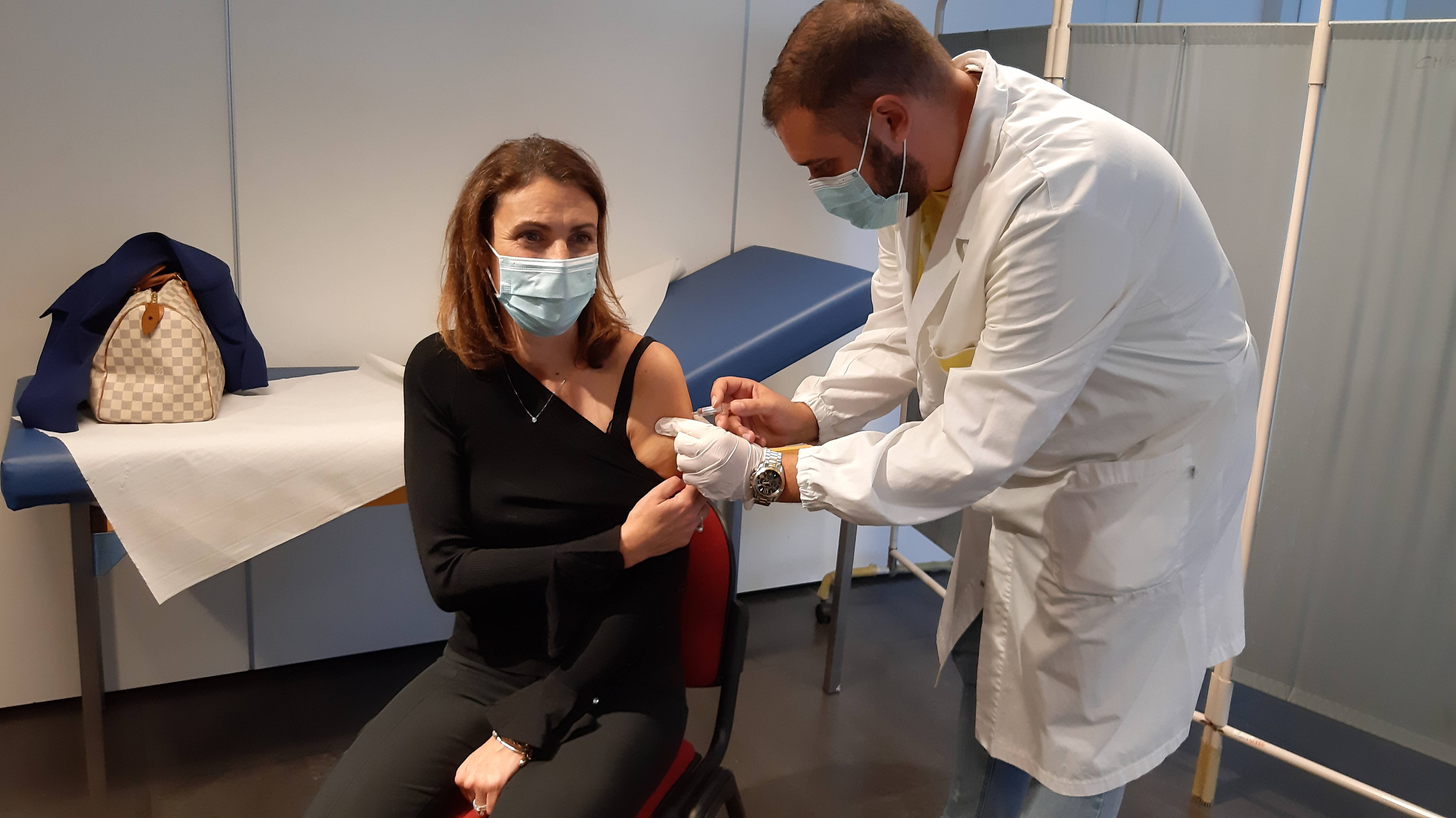 Immagine: presentazione campagna vaccinazione antinfluenzale 8.jpg Creative Commons Attributon–ShareAlike 4.0 International (CC BY-SA 4.0)