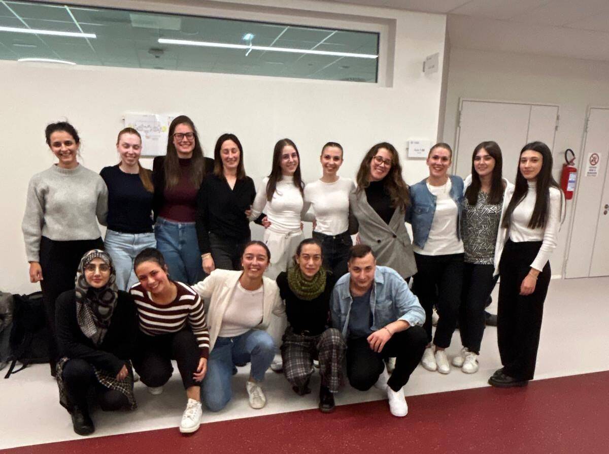 Immagine: lauree assitenza sanitaria.jpeg Creative Commons Attributon–ShareAlike 4.0 International (CC BY-SA 4.0)