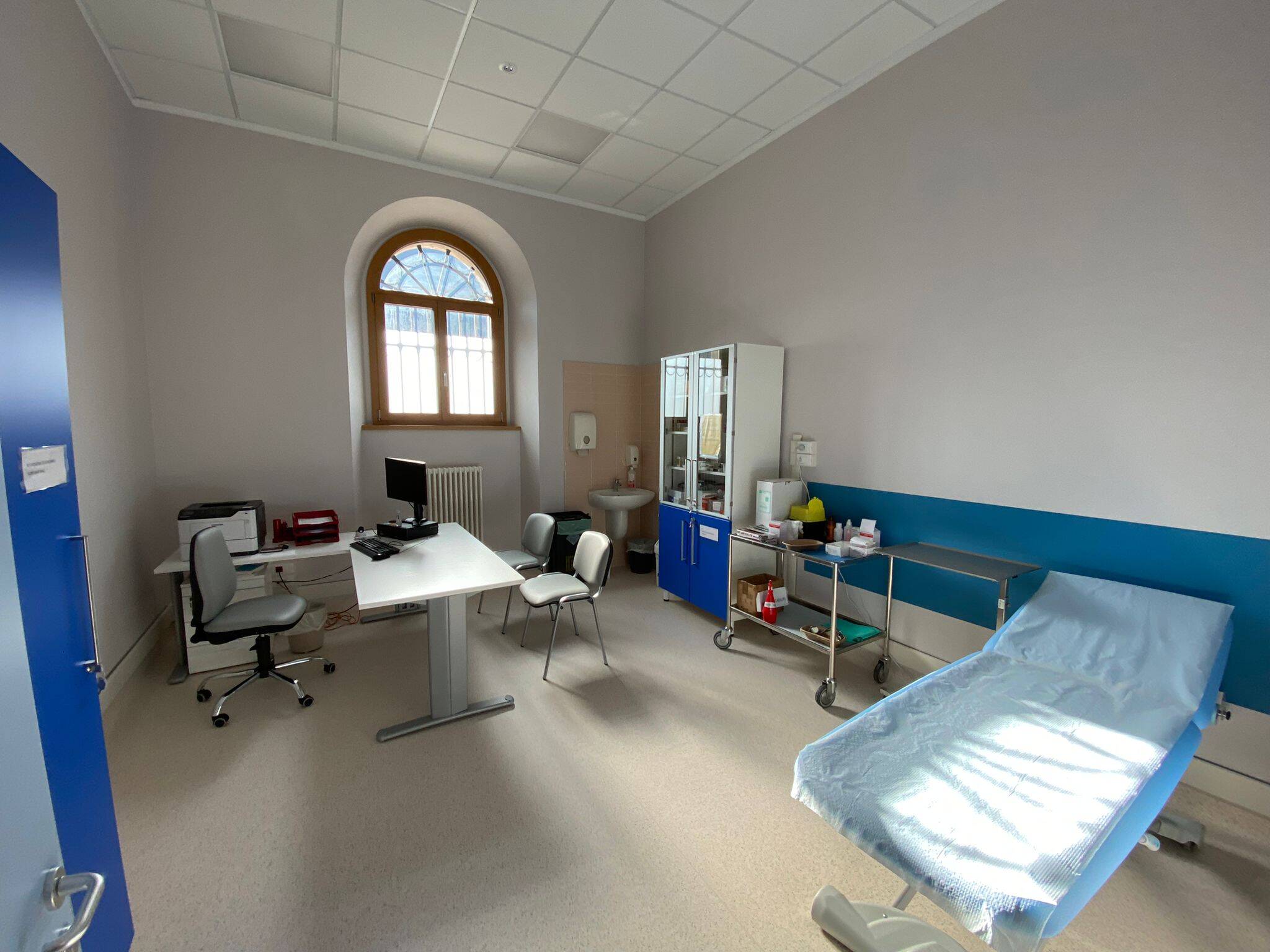 Immagine: ambulatorio.jpg Creative Commons Attributon–ShareAlike 4.0 International (CC BY-SA 4.0)