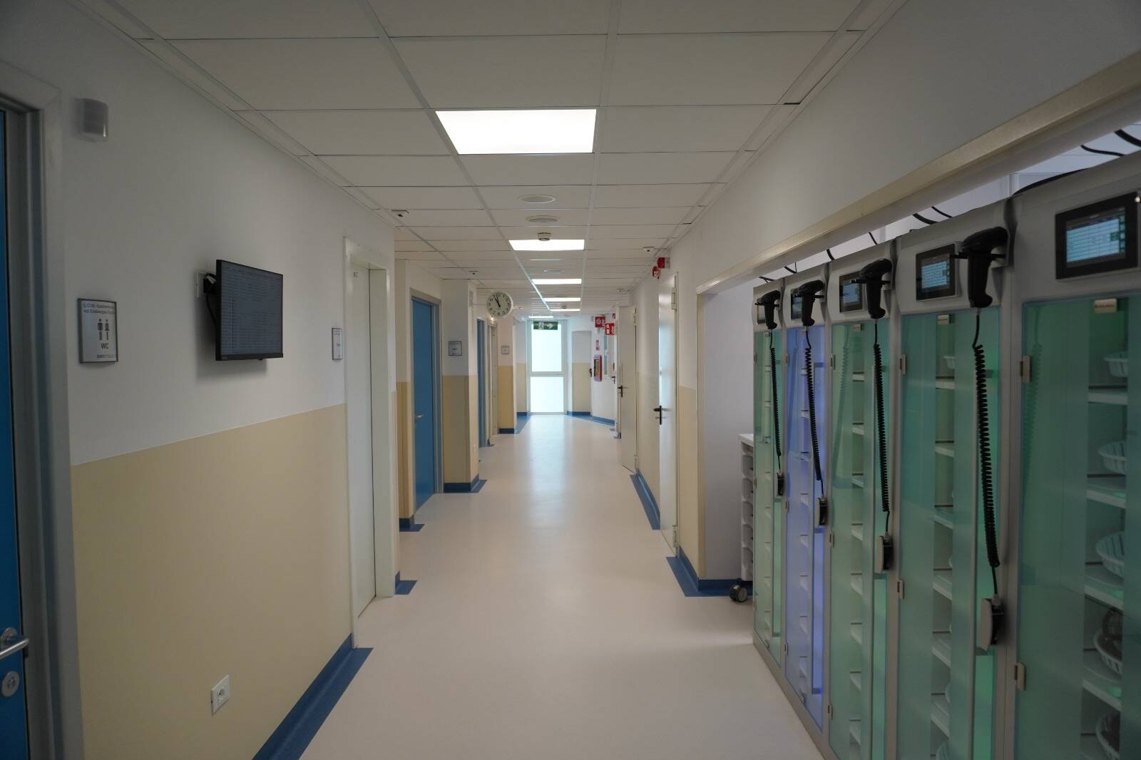 Immagine: Corridoio gastroenterologia.jpg Creative Commons Attributon–ShareAlike 4.0 International (CC BY-SA 4.0)