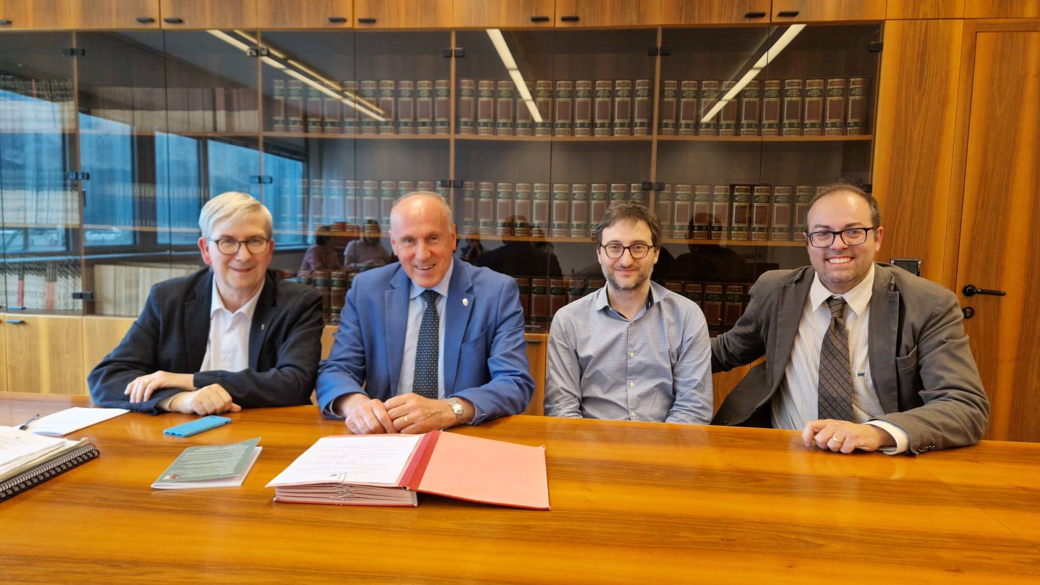 Immagine: Sanità - Tonina - rinnovo contratti medici medicina generale Trentino.jpeg Creative Commons Attributon–ShareAlike 4.0 International (CC BY-SA 4.0)