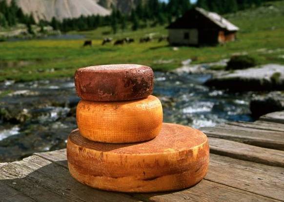 Immagine: prodotti tipici.jpg Creative Commons Attributon–ShareAlike 4.0 International (CC BY-SA 4.0)