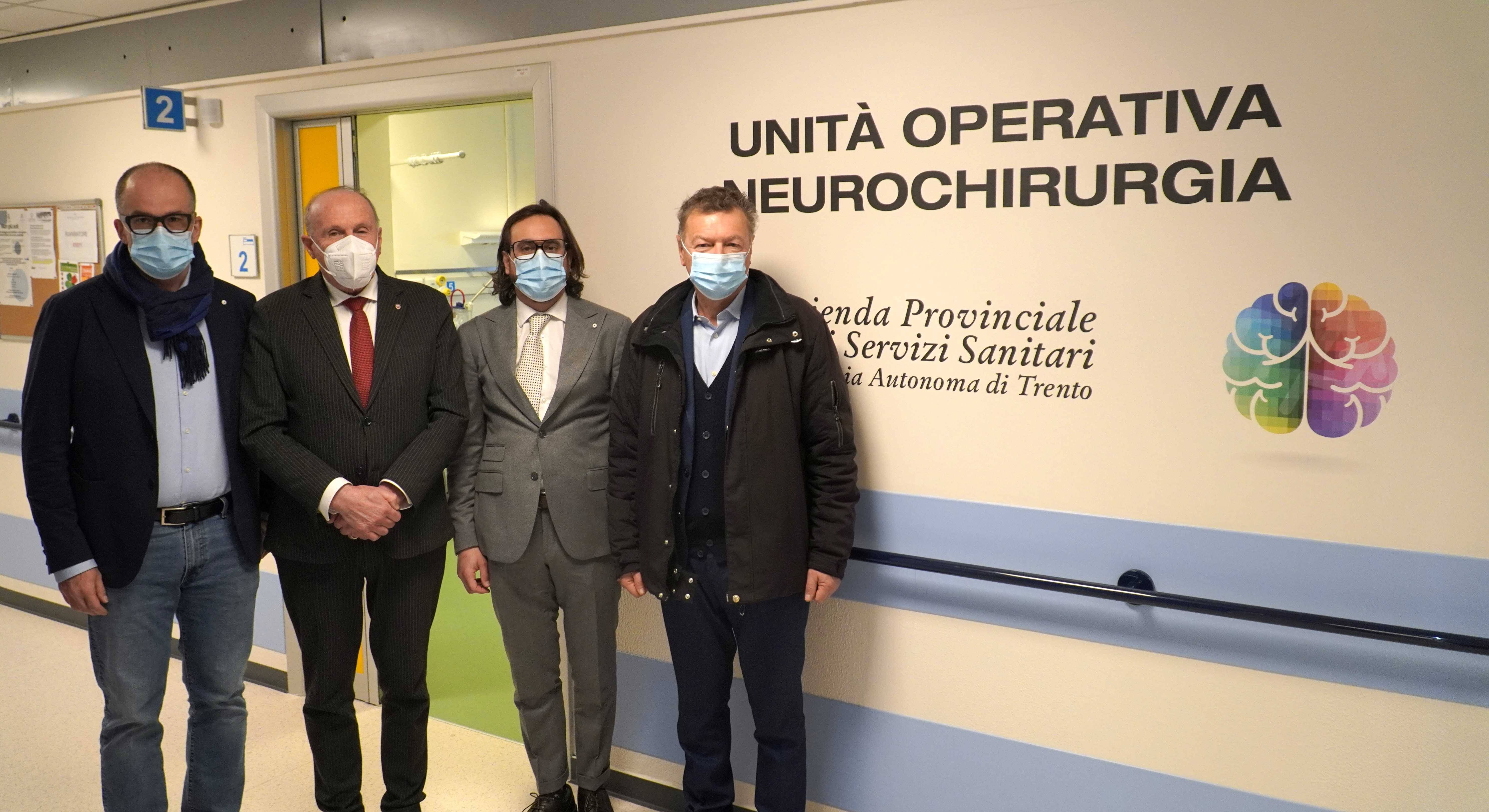 Immagine: Inaugurazione neurochirurgia 2.jpg Creative Commons Attributon–ShareAlike 4.0 International (CC BY-SA 4.0)