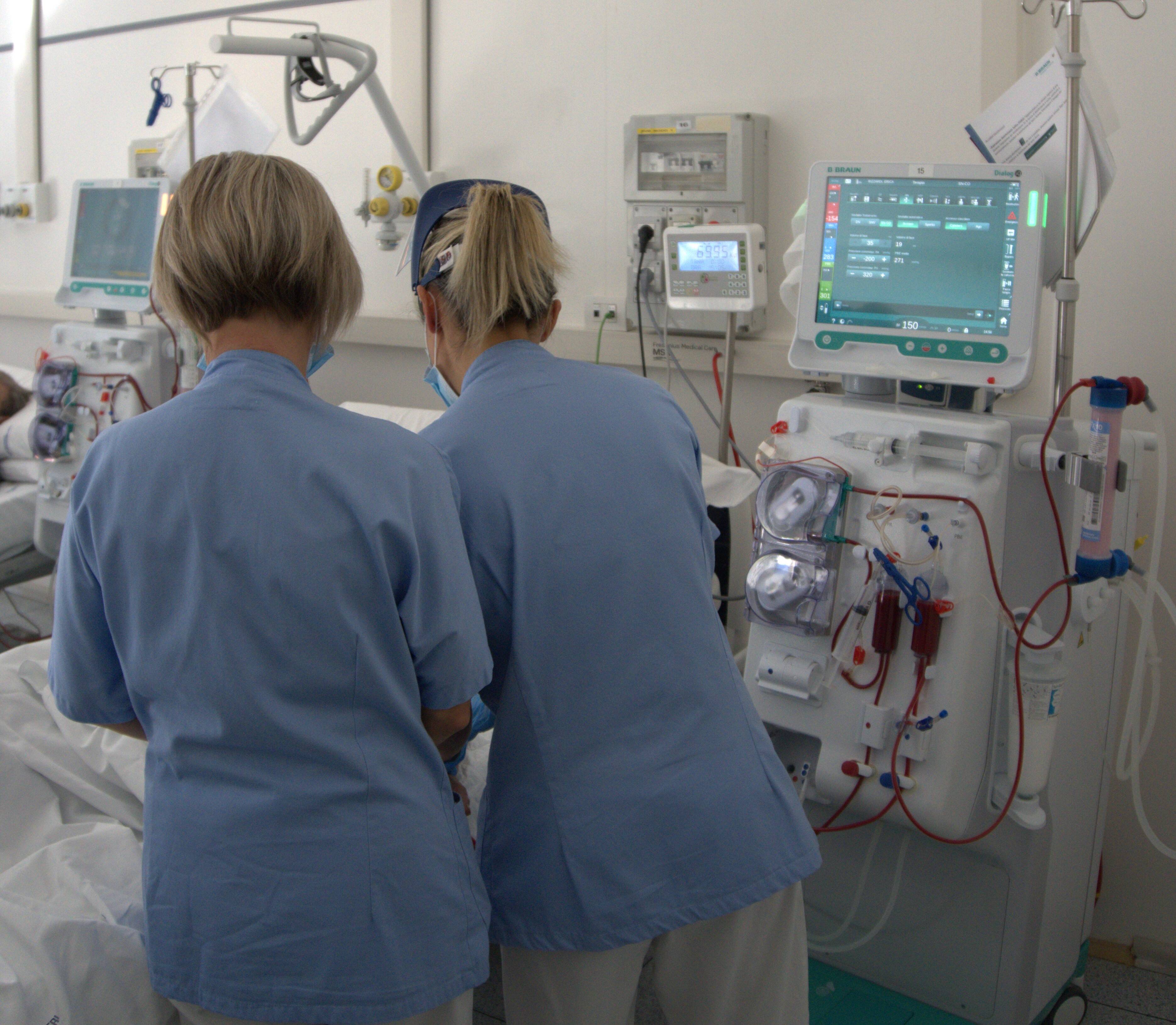 Immagine: dialisi vacanze.jpg Creative Commons Attributon–ShareAlike 4.0 International (CC BY-SA 4.0)