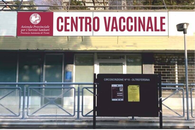 Immagine: centro vaccinale via conci trento esterno.jpeg Creative Commons Attributon–ShareAlike 4.0 International (CC BY-SA 4.0)