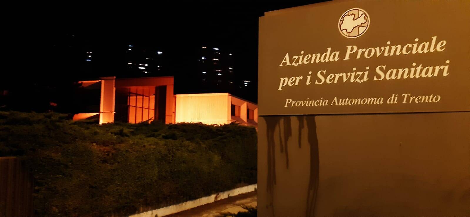 Immagine: sede apss arancione giornata sicurezza.jpeg Creative Commons Attributon–ShareAlike 4.0 International (CC BY-SA 4.0)