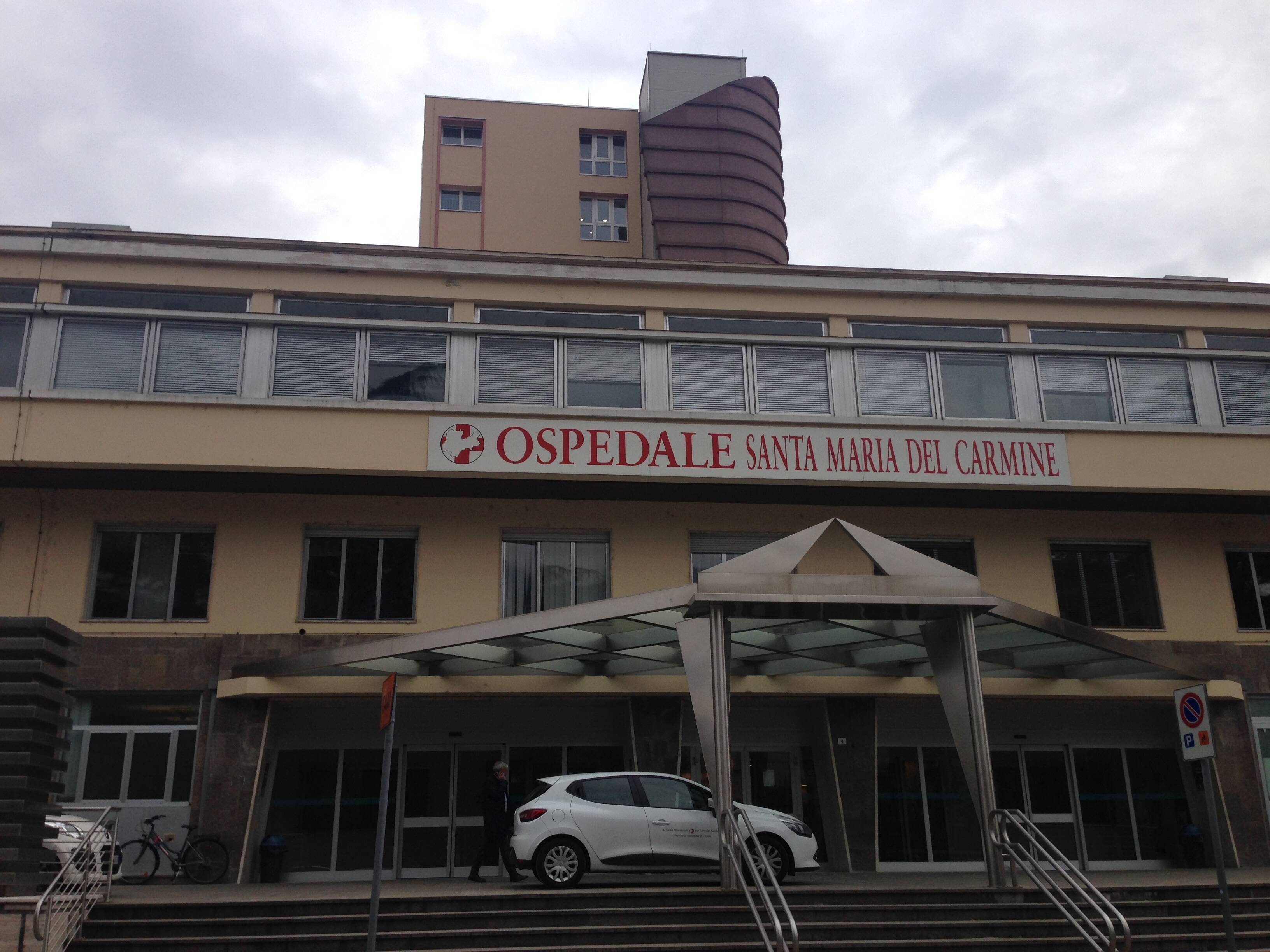 Immagine: ospedale rovereto 3.JPG Creative Commons Attributon–ShareAlike 4.0 International (CC BY-SA 4.0)