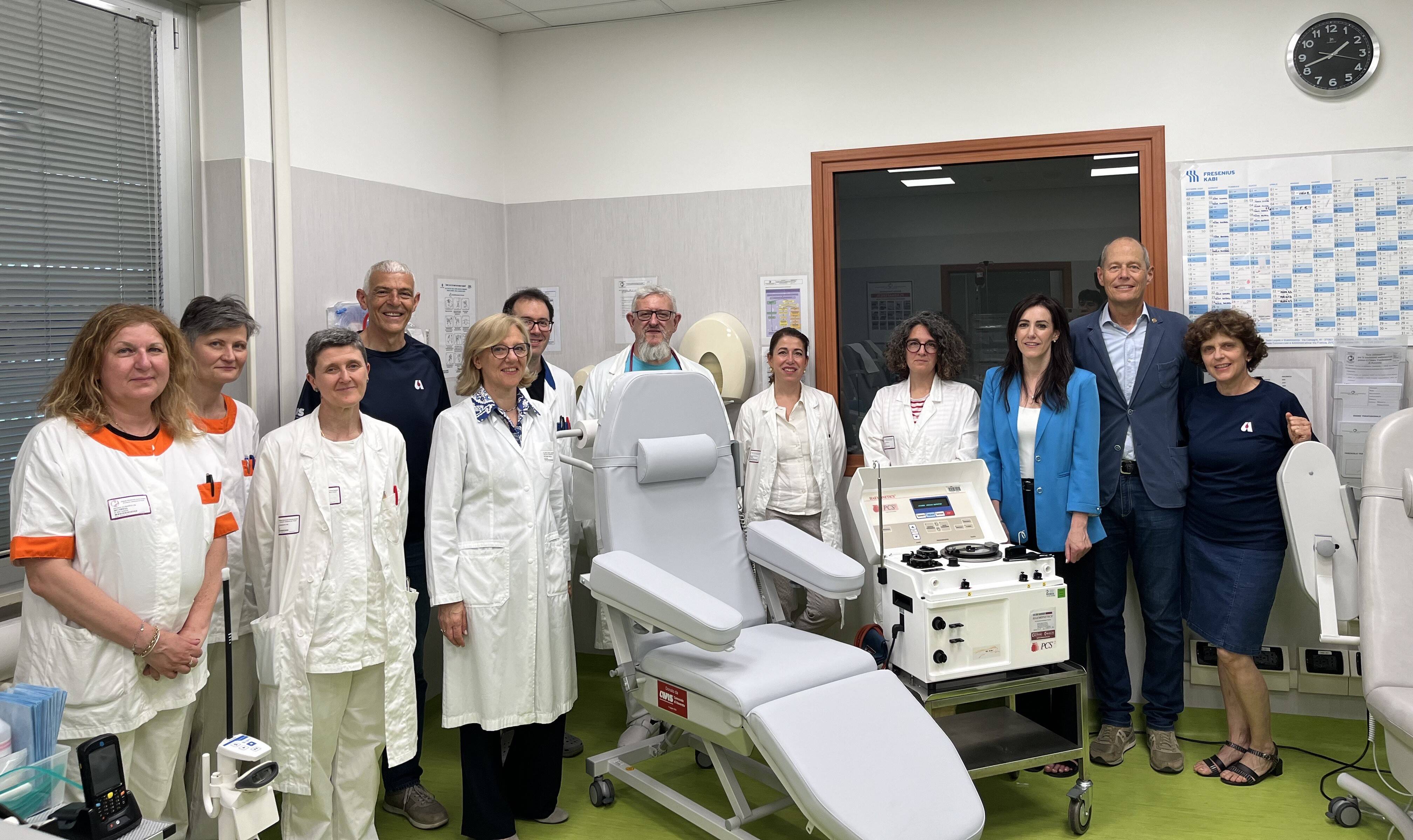 Immagine: Consegna Avis poltrona.jpeg Creative Commons Attributon–ShareAlike 4.0 International (CC BY-SA 4.0)