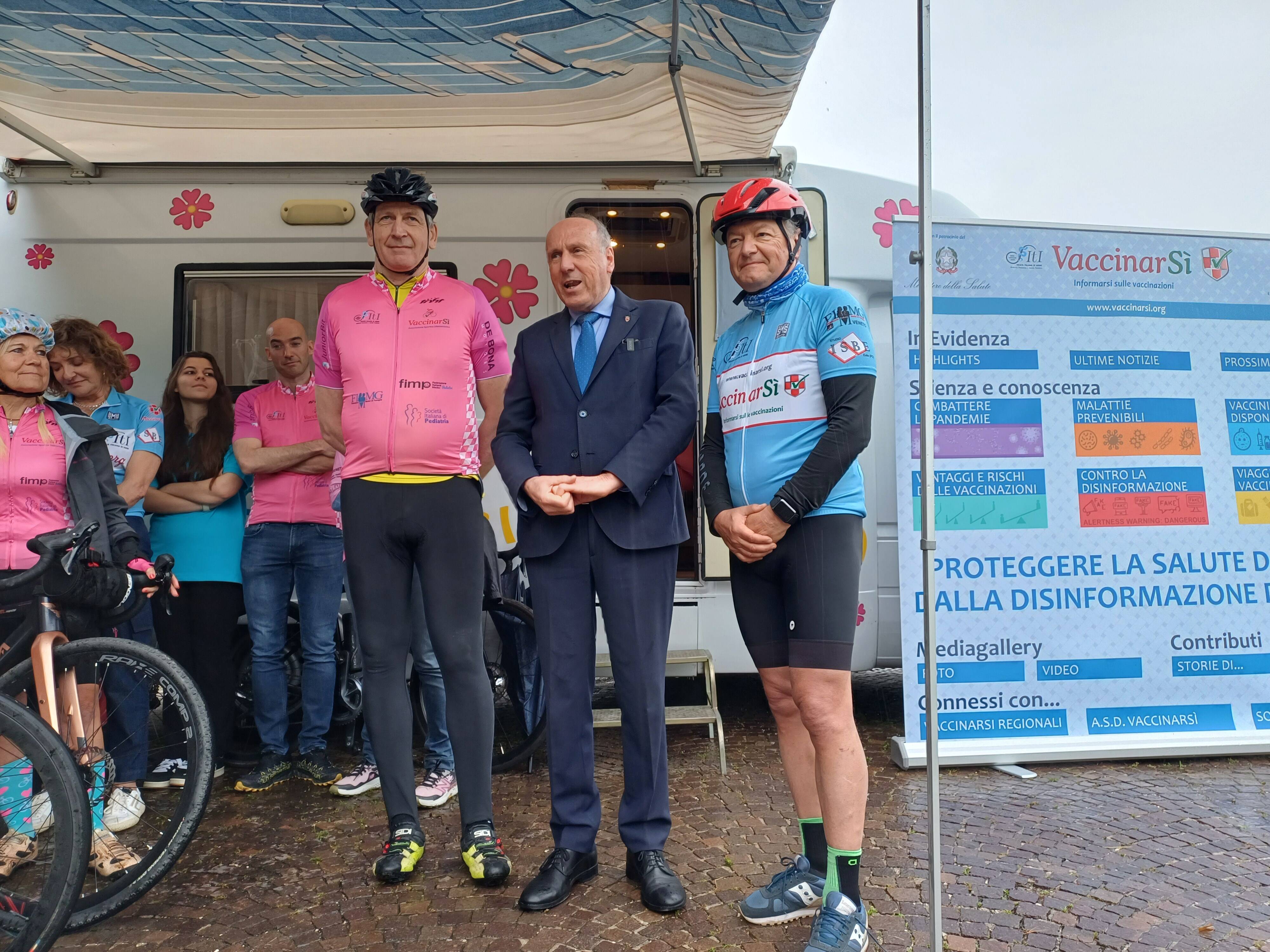 Immagine: Mario Tonina, Antonio Ferro, Josef Widmann.jpg Creative Commons Attributon–ShareAlike 4.0 International (CC BY-SA 4.0)