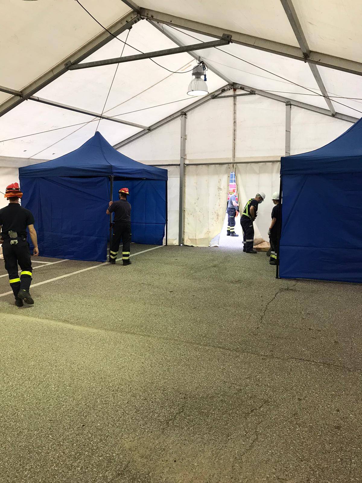 Immagine: drive through Arco1.jpeg Creative Commons Attributon–ShareAlike 4.0 International (CC BY-SA 4.0)