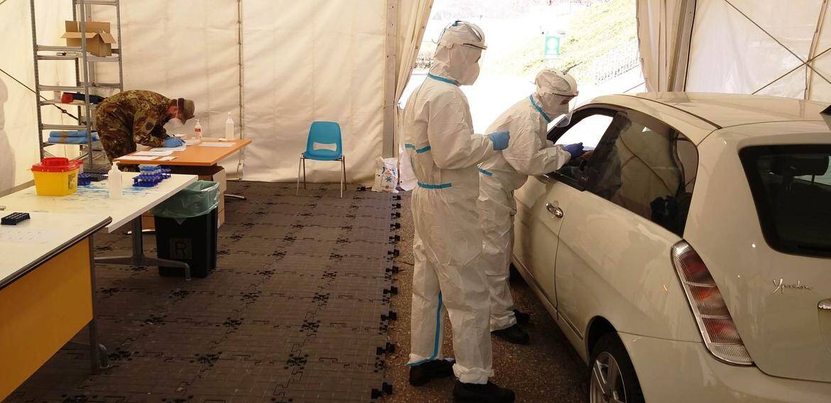 Immagine: Tamponi salivari.jpg Creative Commons Attributon–ShareAlike 4.0 International (CC BY-SA 4.0)