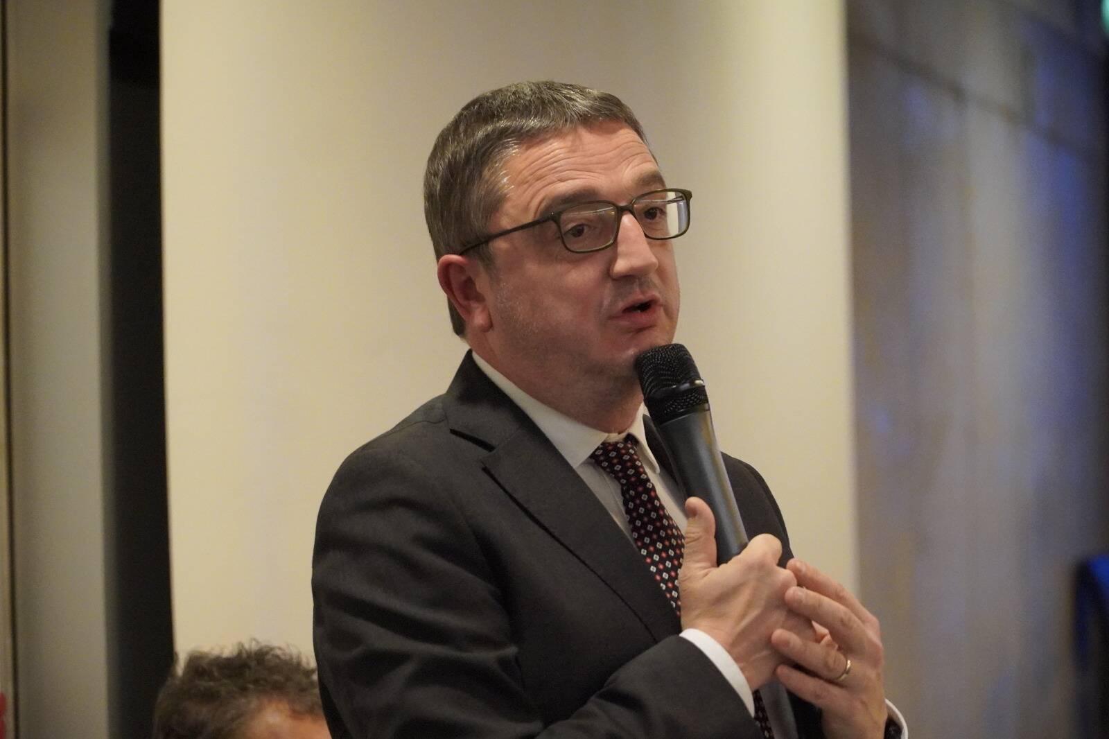 Immagine: presidente Fugatti auguri natalizi santa chiara.jpeg Creative Commons Attributon–ShareAlike 4.0 International (CC BY-SA 4.0)